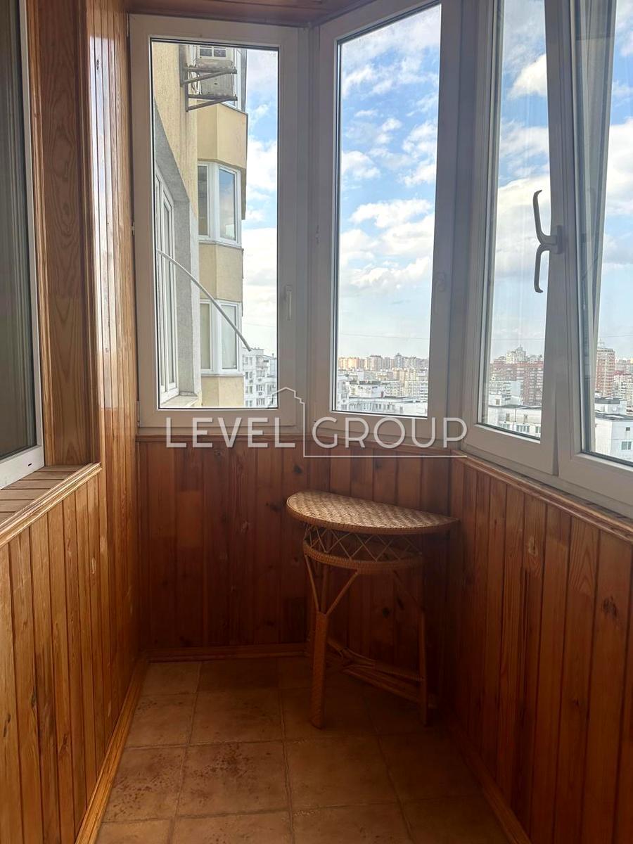 Elizabeth Chavdar St., 5