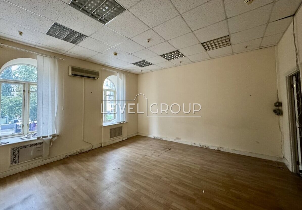Prorizna St., 11