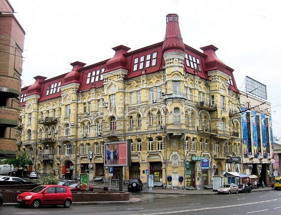 Yevhena Chykalenko St. (Pushkinska), 25