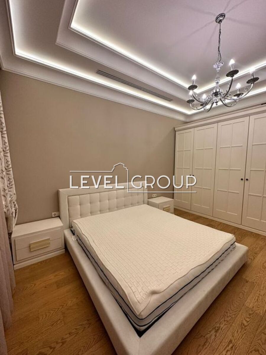 Новоселицька вул., 10