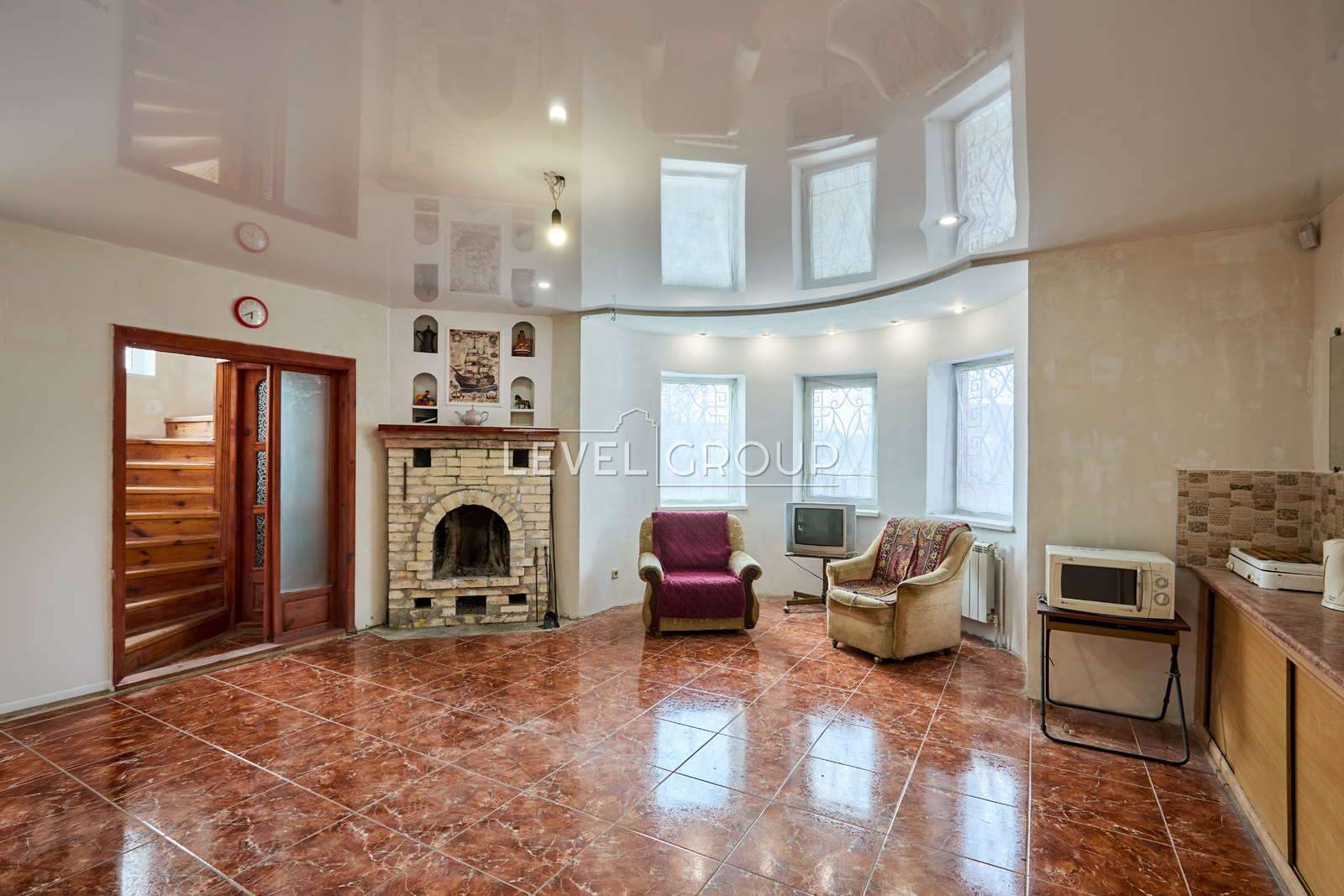 Sonyachna St., 17