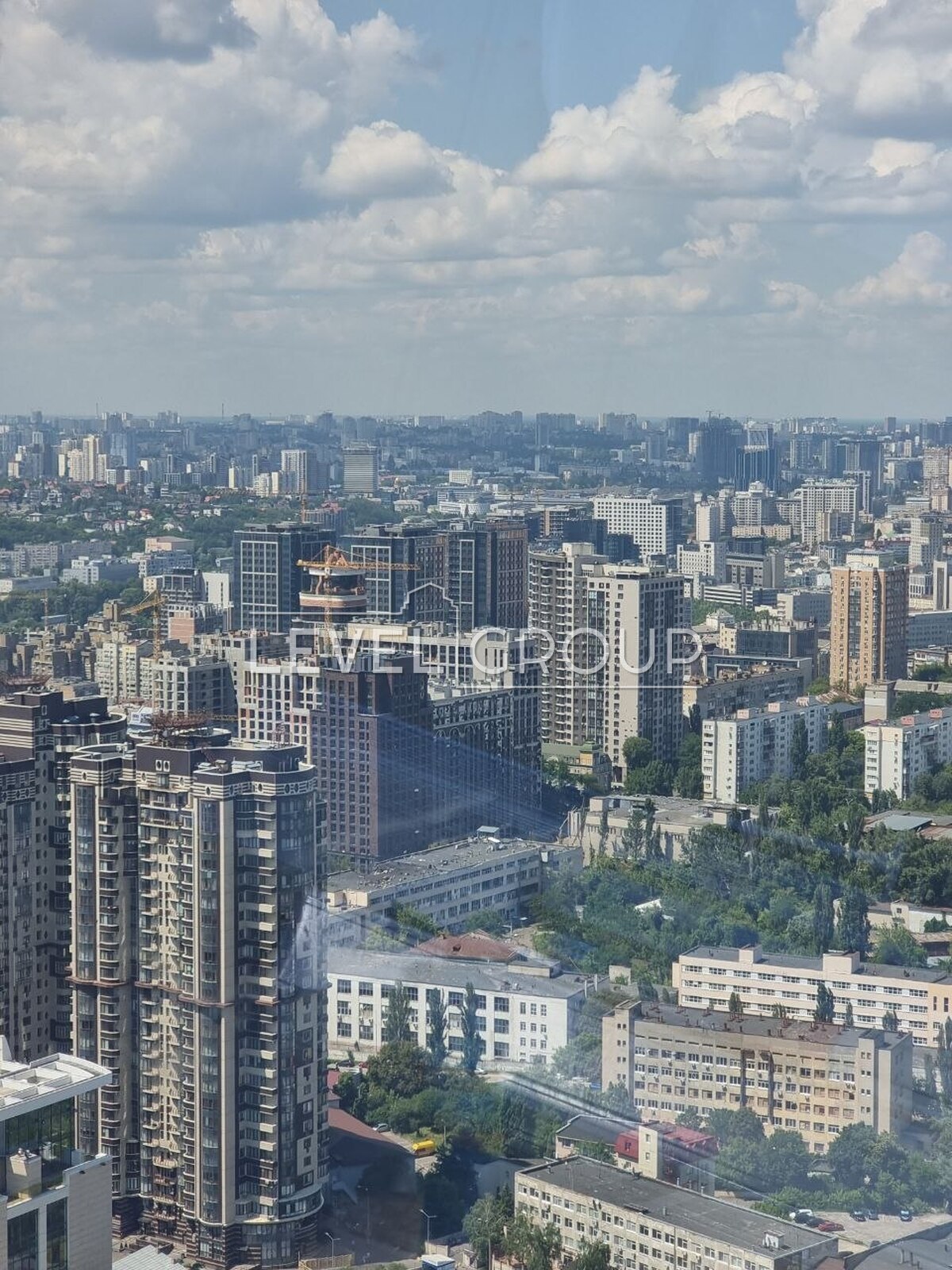 Іоанна Павла ІІ вул. (Патріса Лумумби), б,2