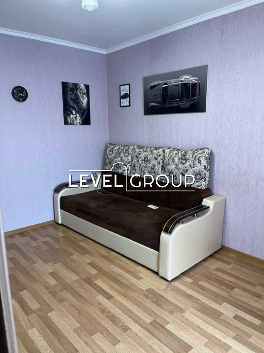 Лесі Українки, 74в