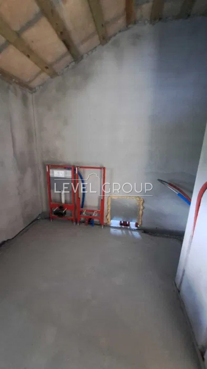 Заповідна вул., 54