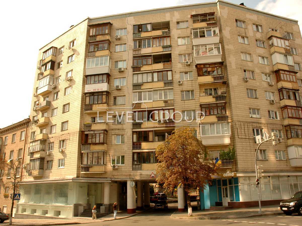 Klovsky Uzviz, 12A