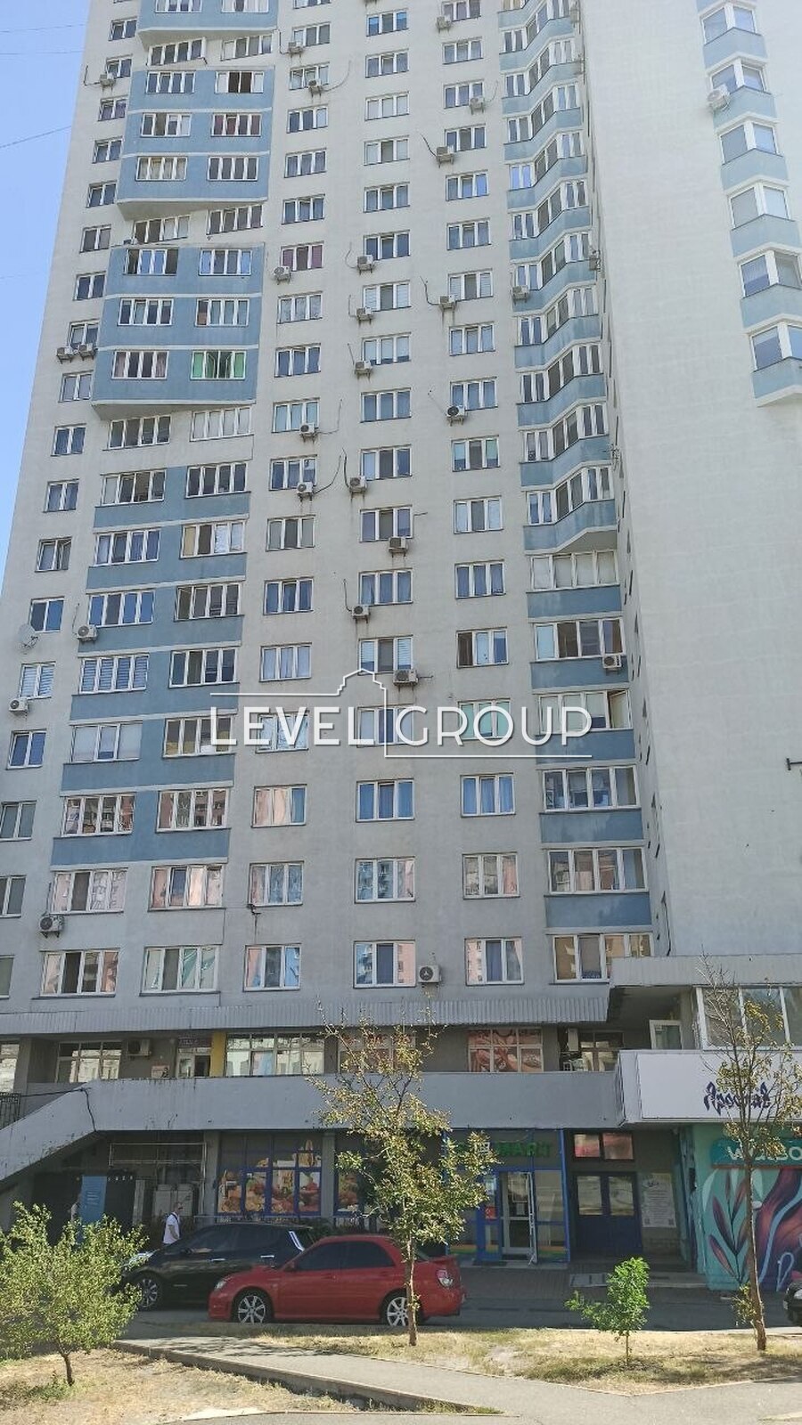 Червоної Калини просп. (Володимира Маяковського), 68