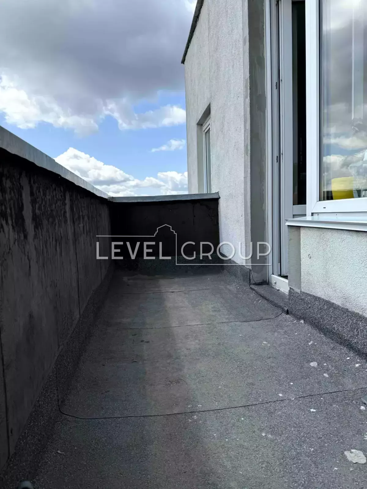 Valery Lobanovsky Ave. (Chervonozoryany), 4g
