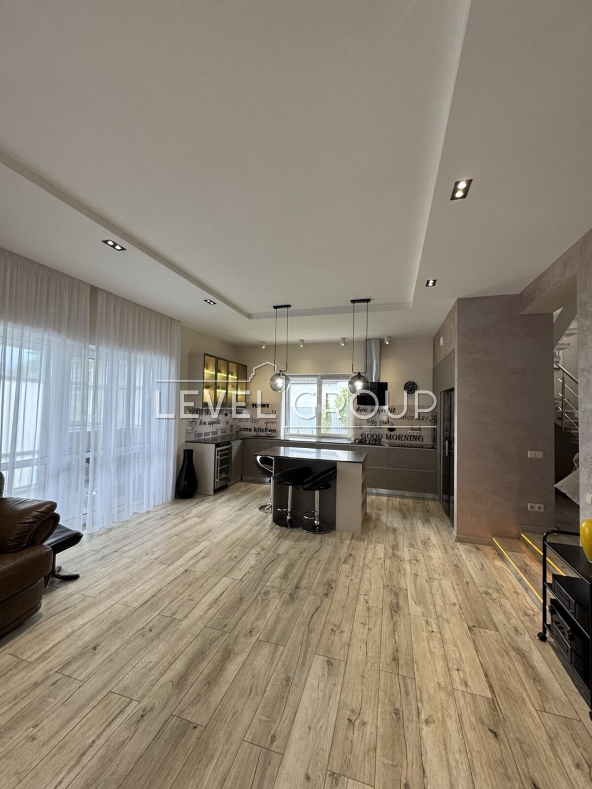 пров. Колгоспний