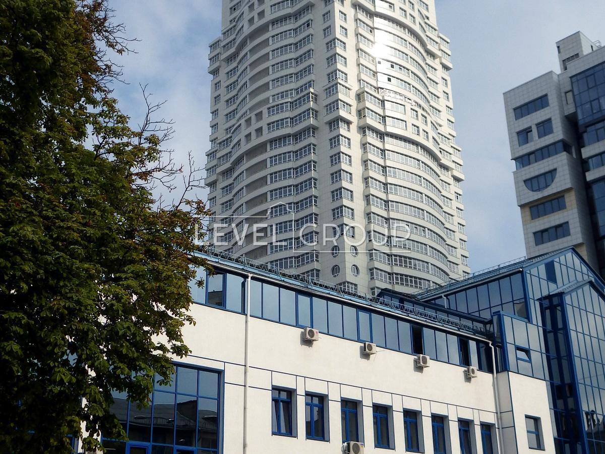 Кловський узвіз, 7