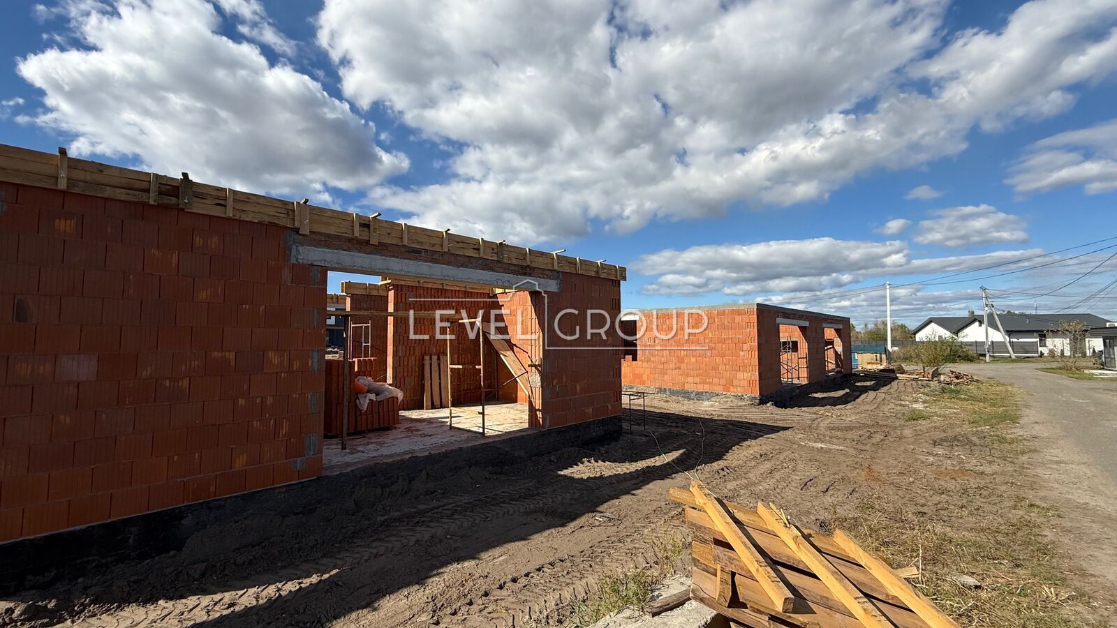 Monastyrska St., 16A