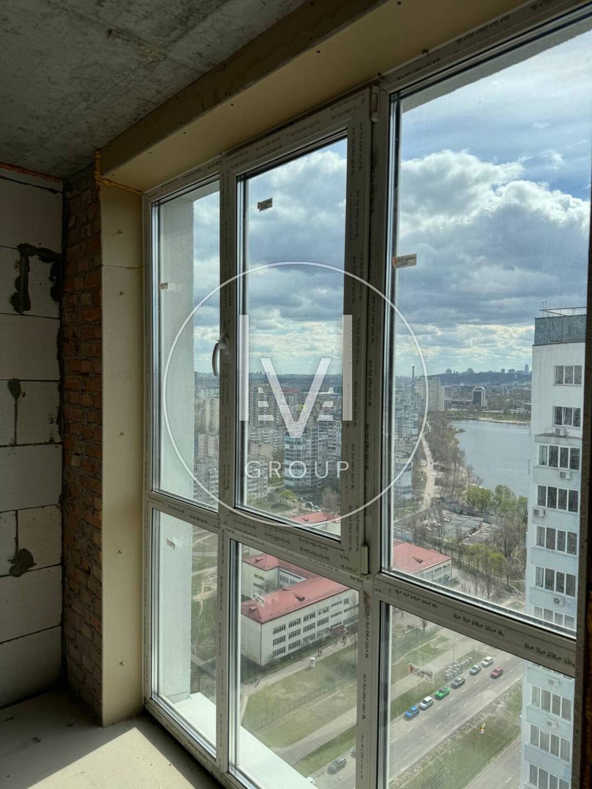Оболонський просп., 1корп.3