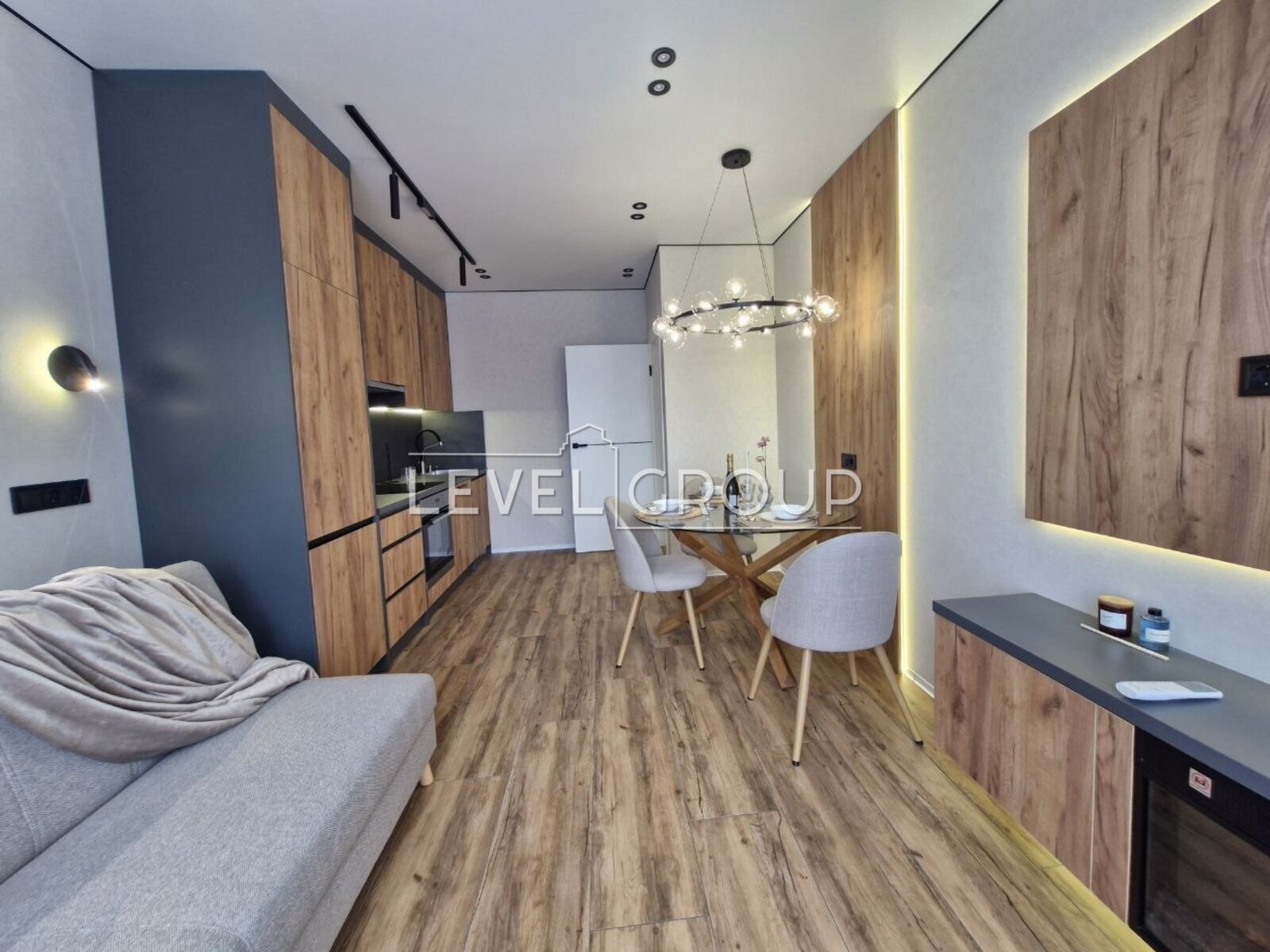 Oleksandra Olesia St., 17a