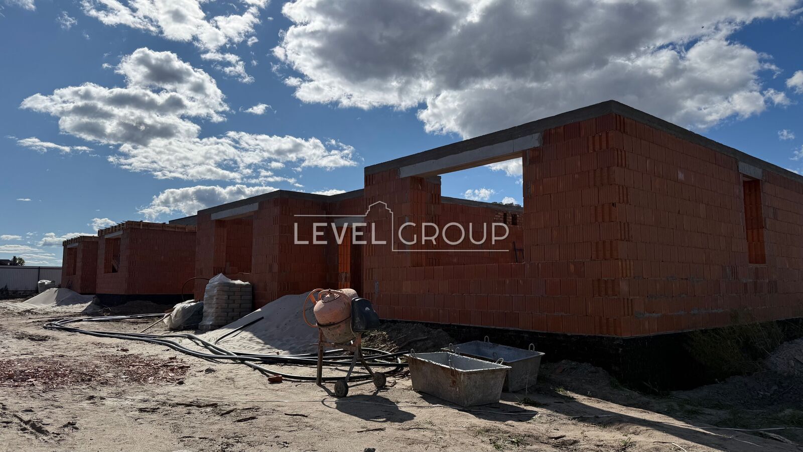 Monastyrska St., 16A