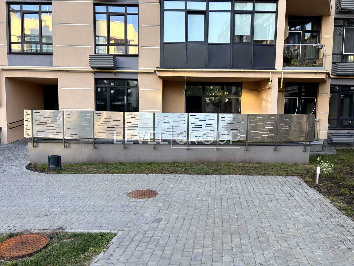 Дубищанська вул., 6