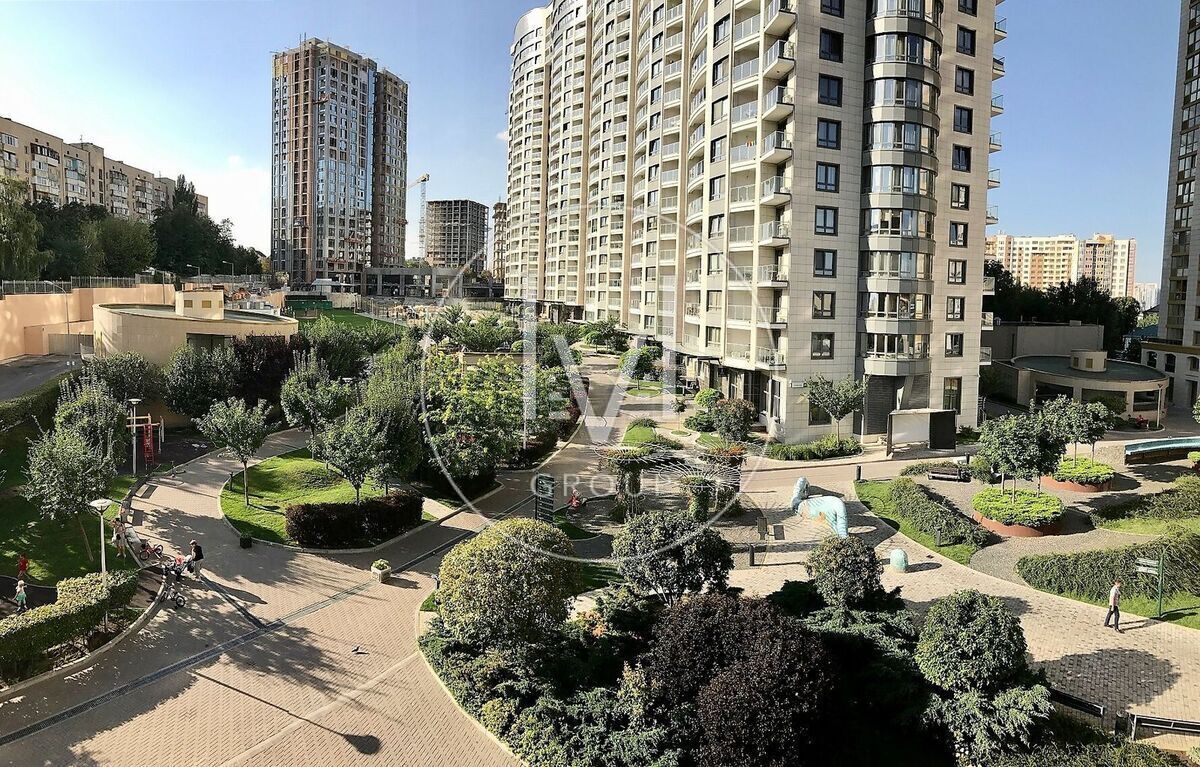 Голосіївський просп. (проспект 40-річчя Жовтня), 62