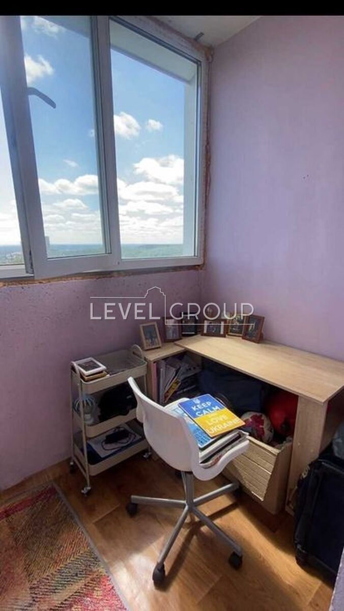 Науки просп., 55