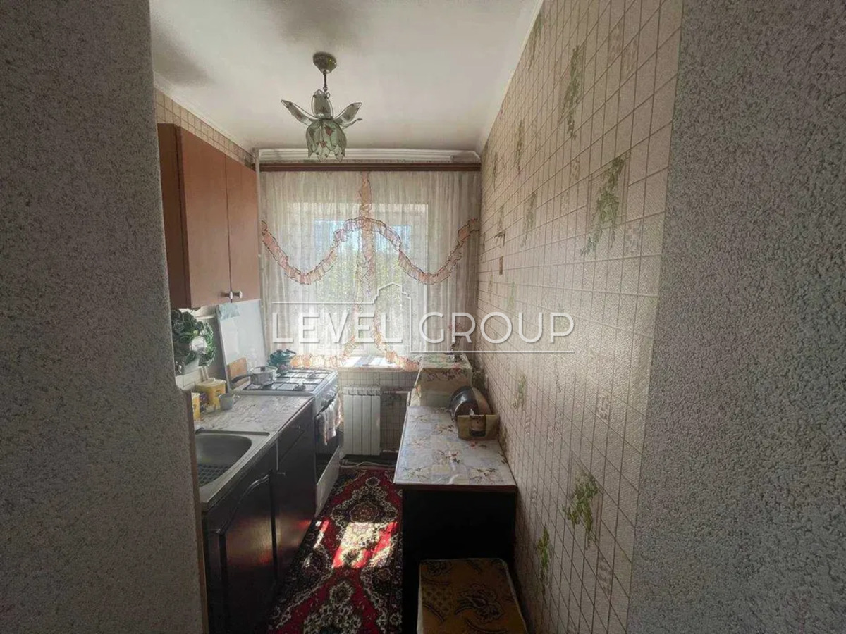 Dokuchaevska St., 5