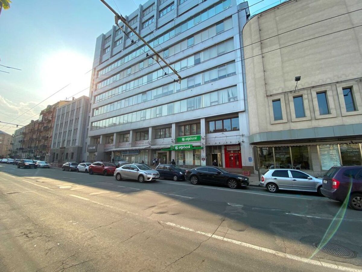 Shota Rustaveli St., 16