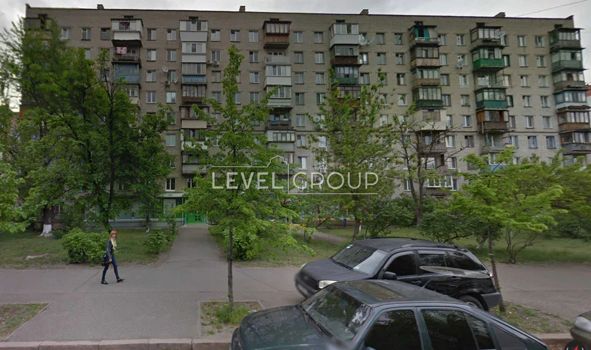 Вінстона Черчилля вул. (Червоноткацька), 29