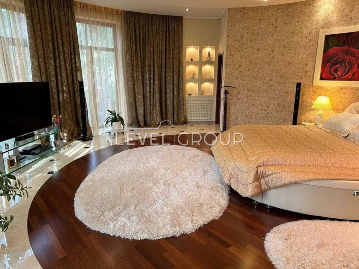 Шевченка, 18