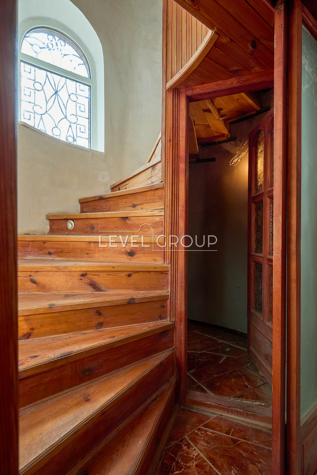 Sonyachna St., 17