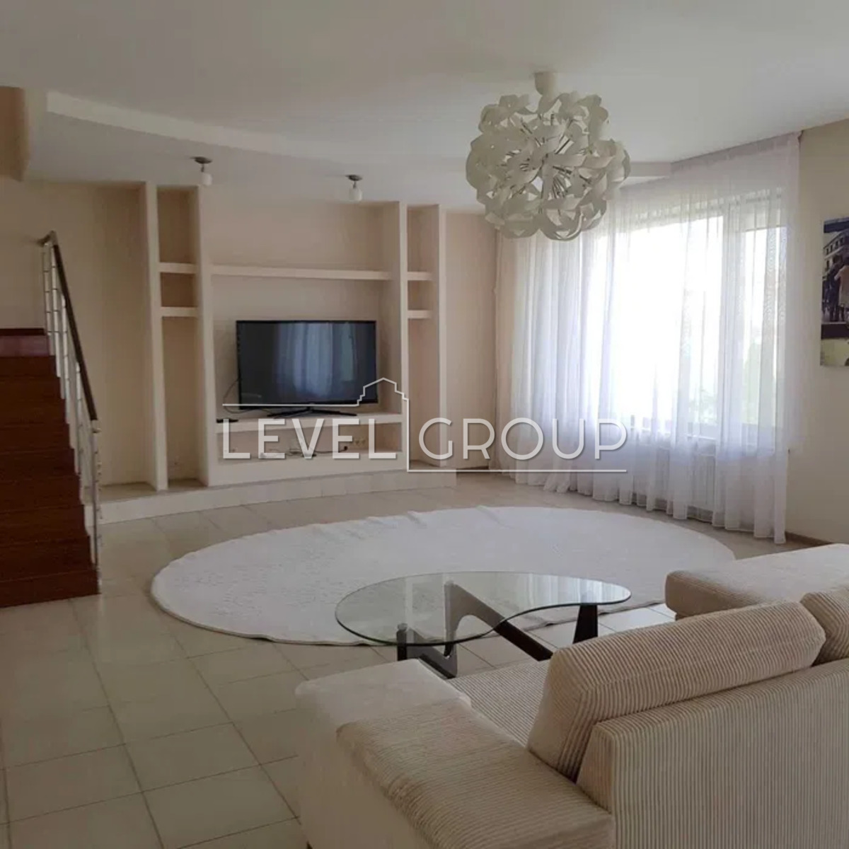 Італійська, 14