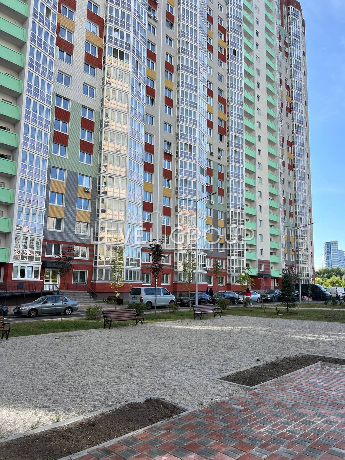 Бориса Гмирі вул., 22б