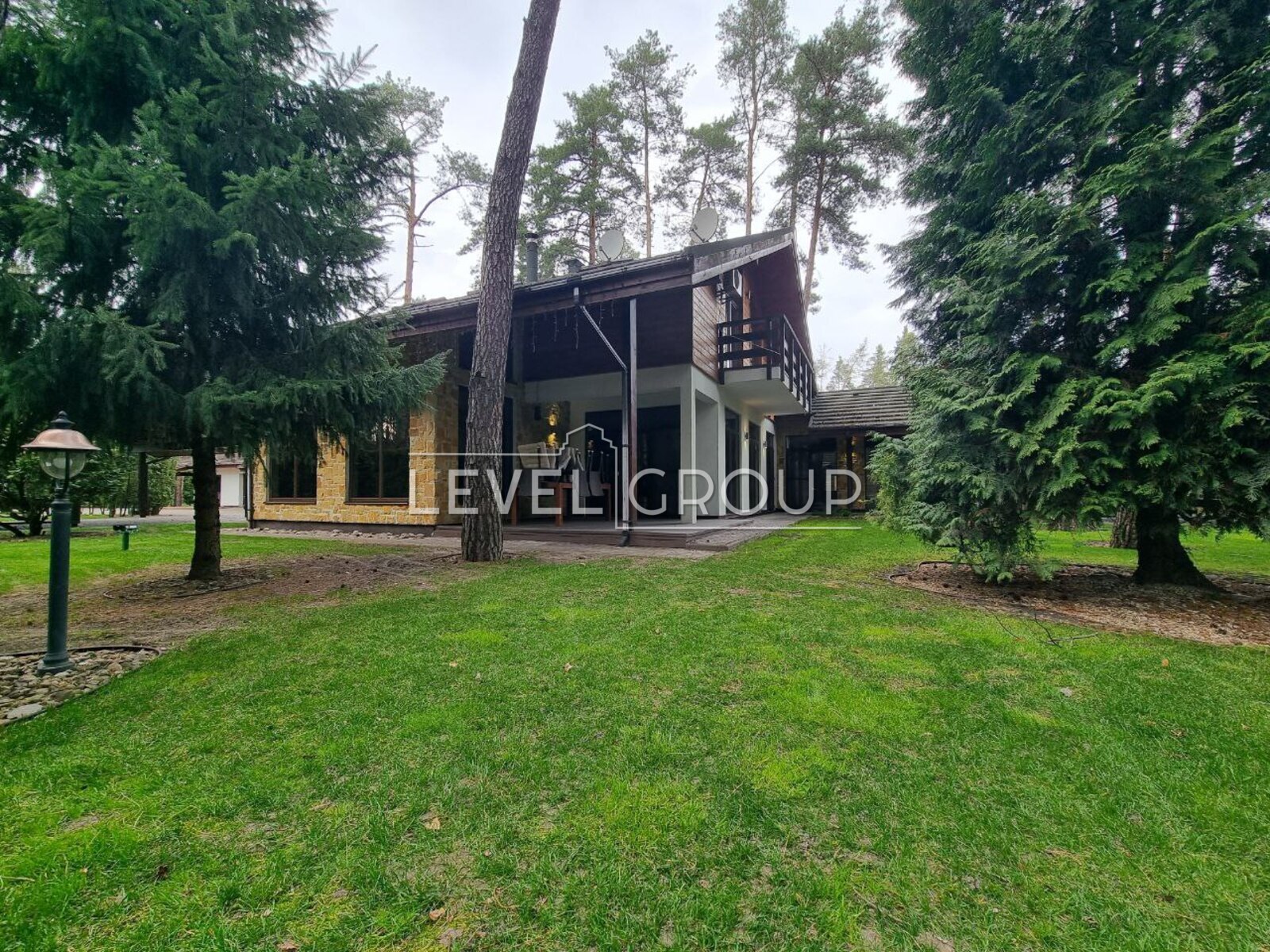 Плютовська, 2