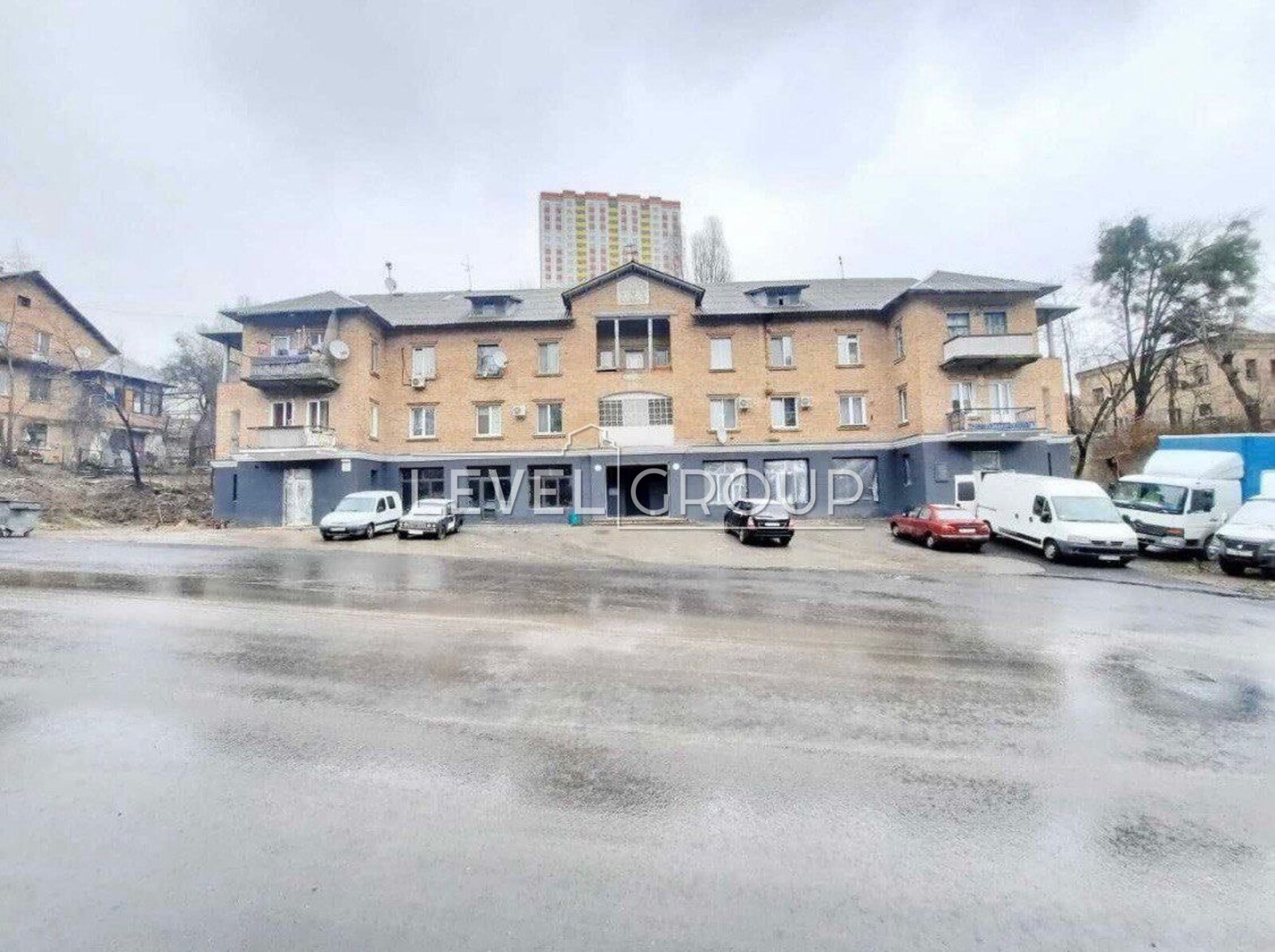 Petra Radchenko St., 25