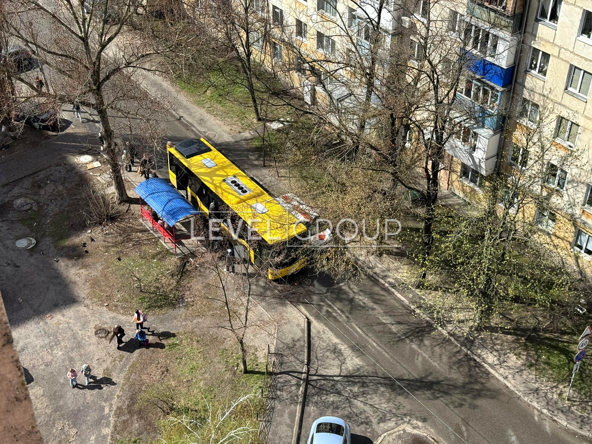 Клавдіївська вул., 23/15