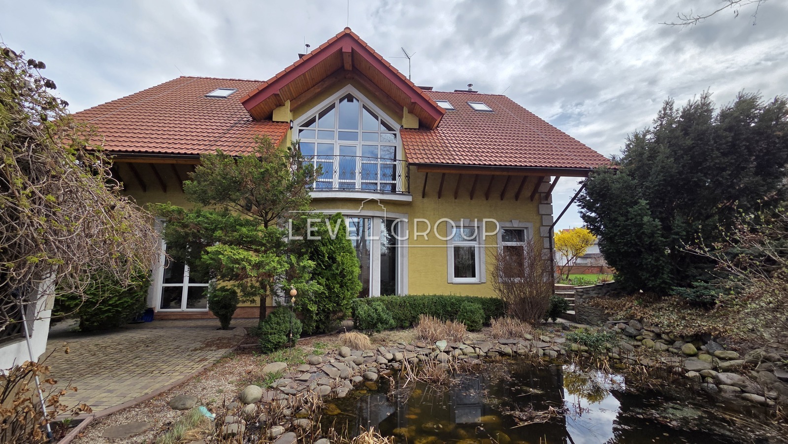 Локомотивна вул.