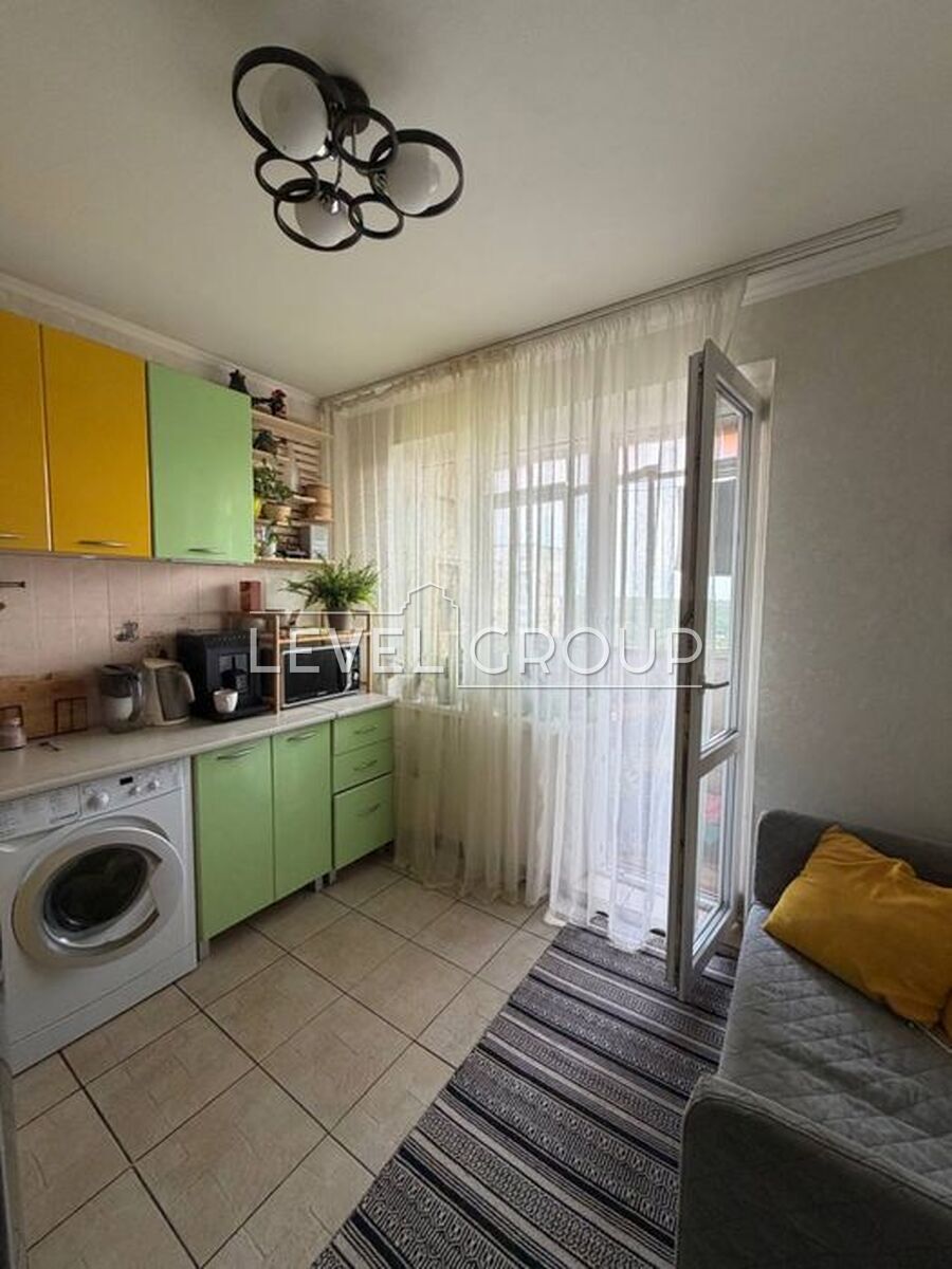 Georgiy Gongadze Avenue, 9a