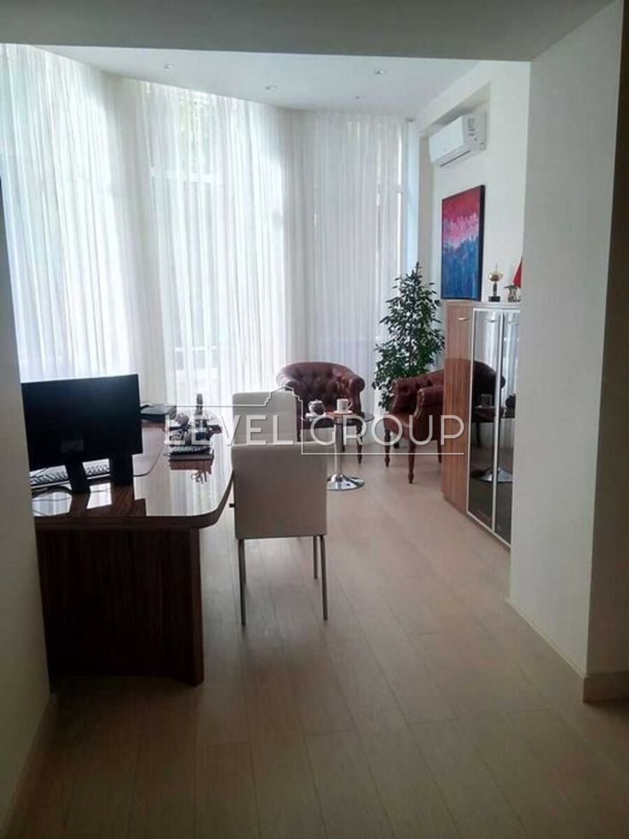 Pechenizka St., 16