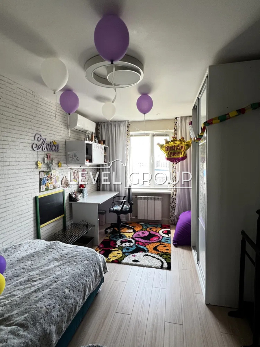 Architect Verbytskyi St., 8