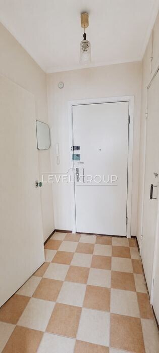Polyarna St., 50