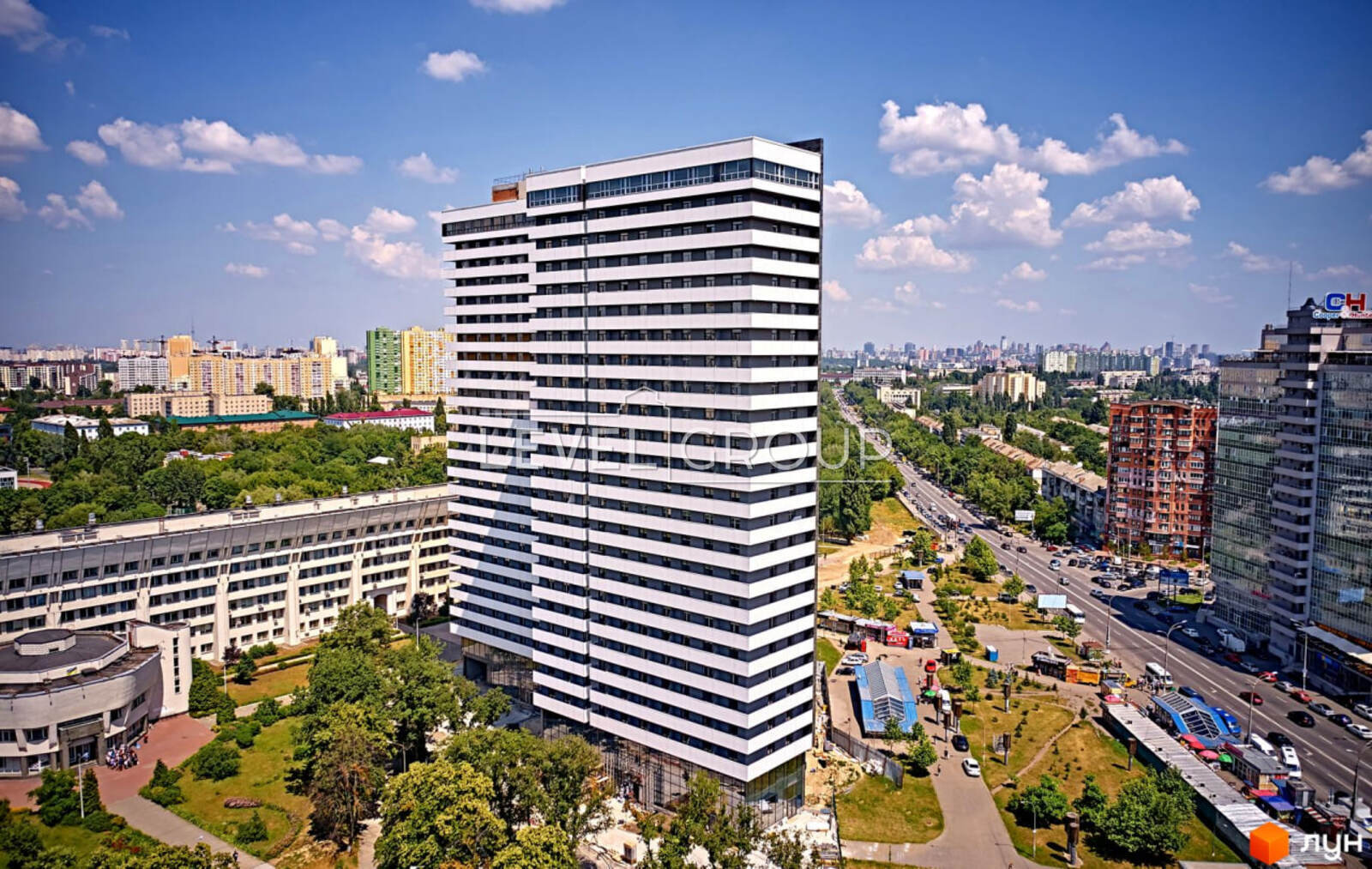 Васильківська вул., 100А