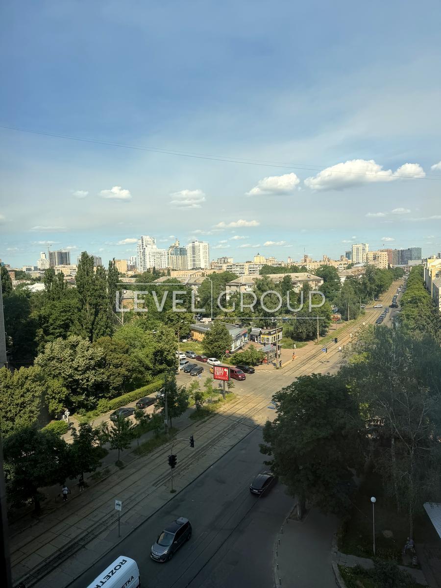Дегтярівська вул., 17к1