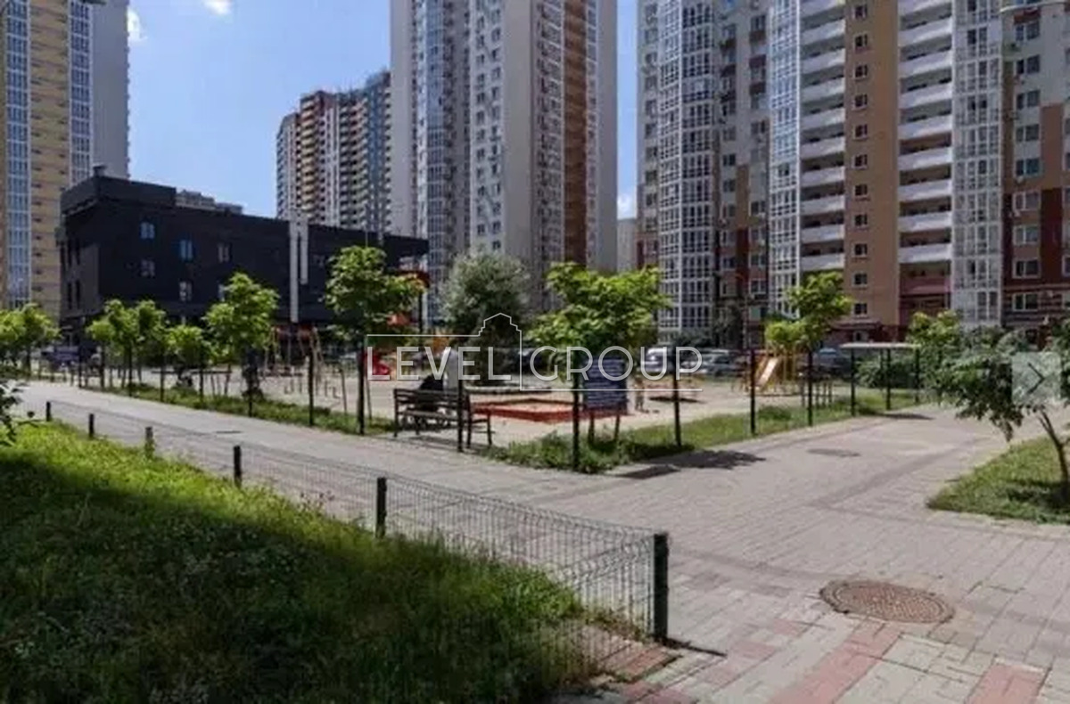 Бориса Гмирі вул., 20