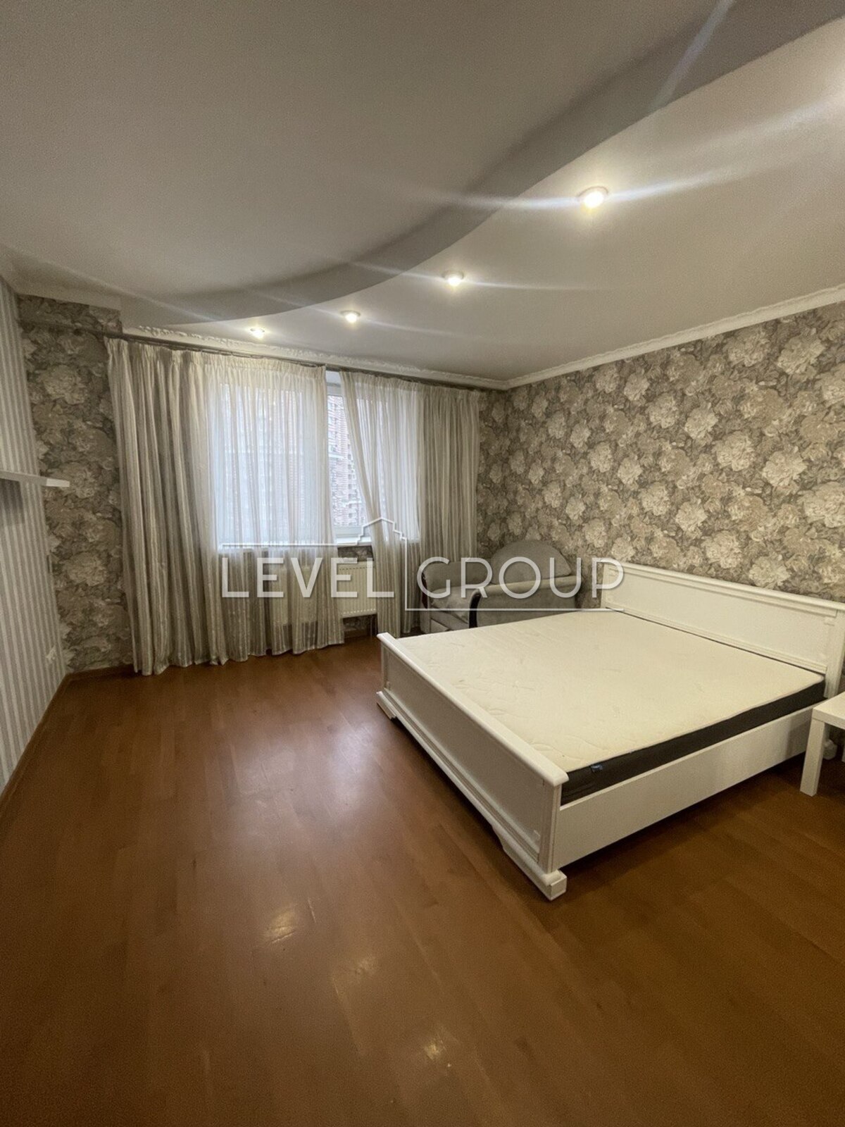 Голосіївська вул., 13 а