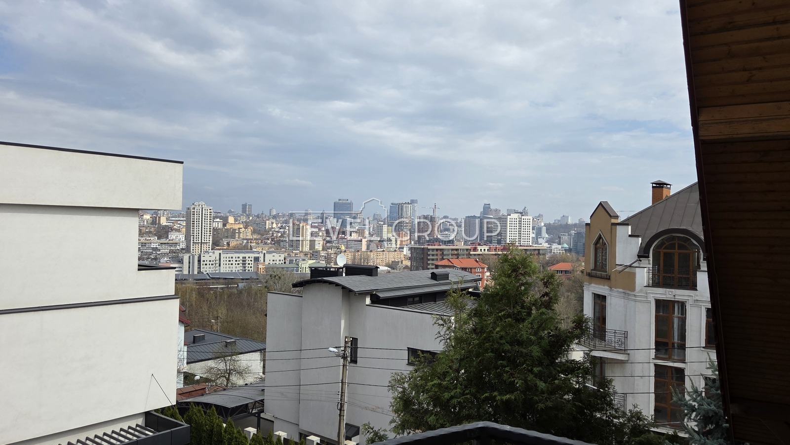 Локомотивна вул.