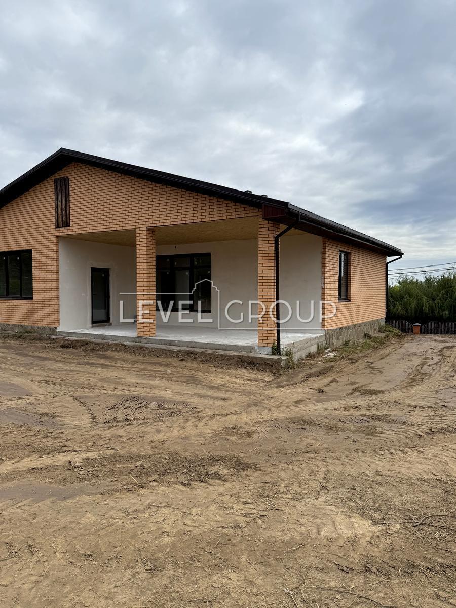 Пудгірна вул., 32