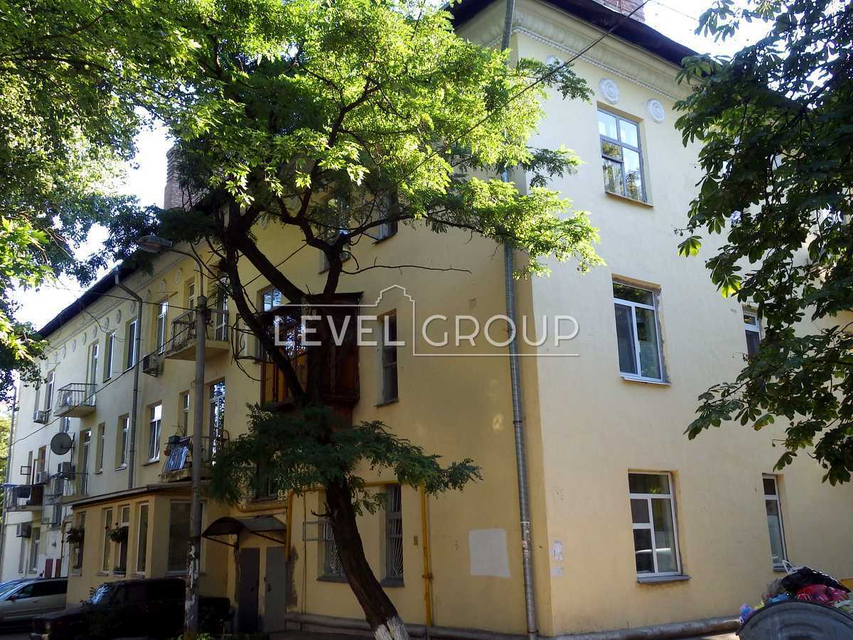 Mykhailo Boychuk St. (Vaso Kikvidze), 5
