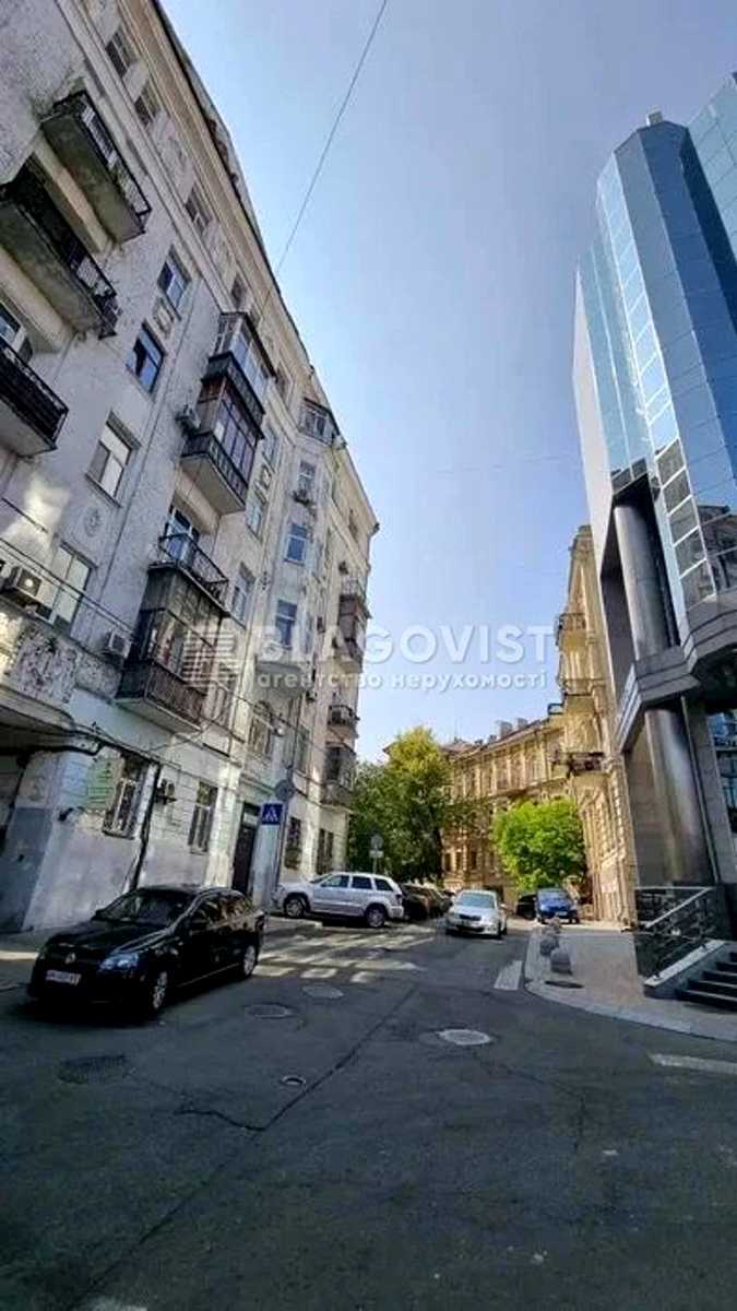 Mykhailivskyi Lane, 9B