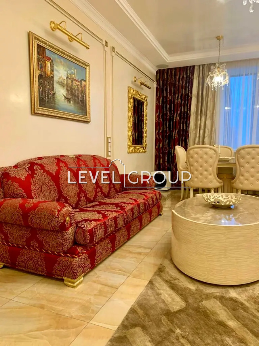 Lesia Ukrainka Blvd., 7B