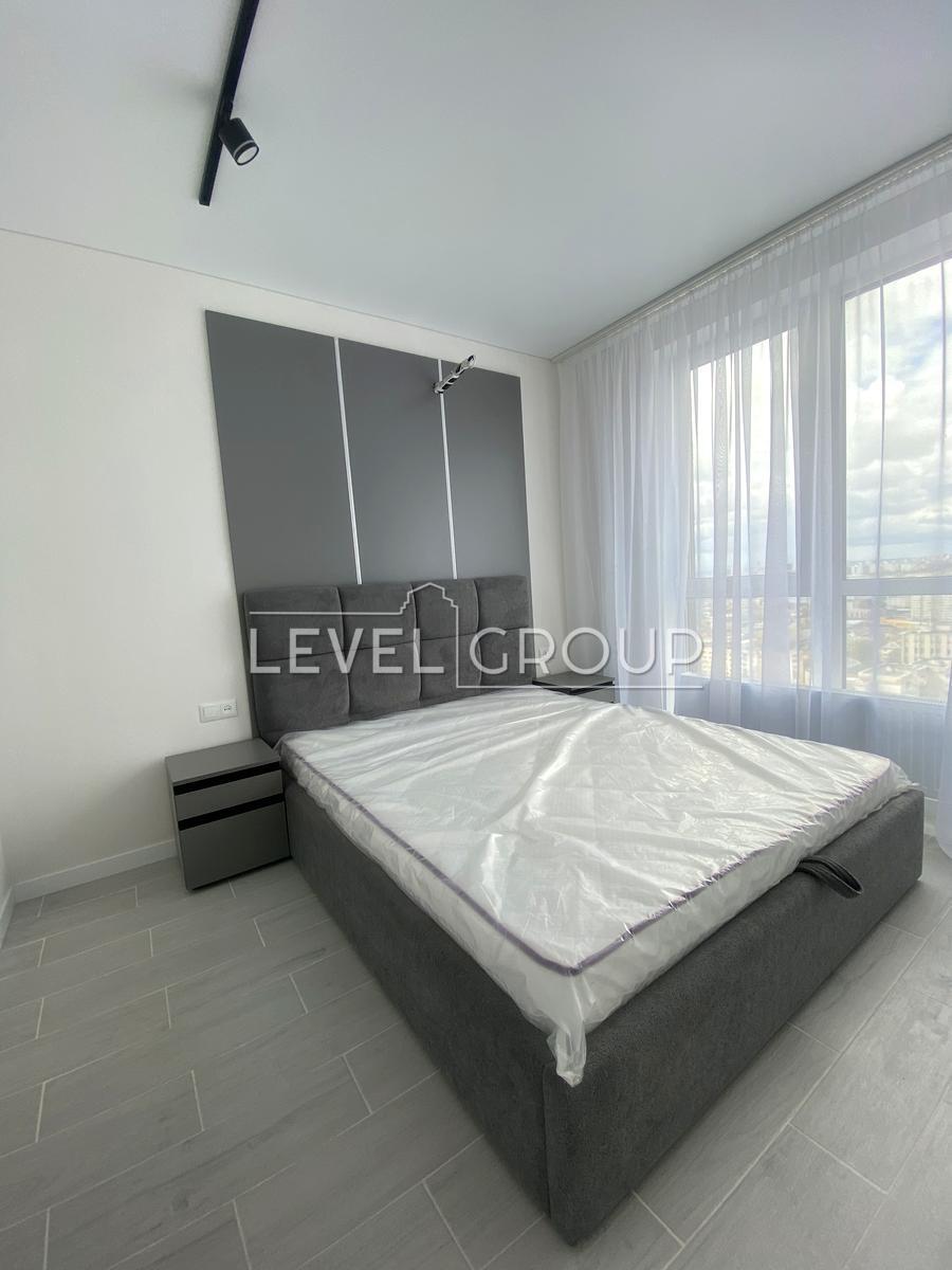 Повітряних Сил просп. (Повітрофлотський), 56