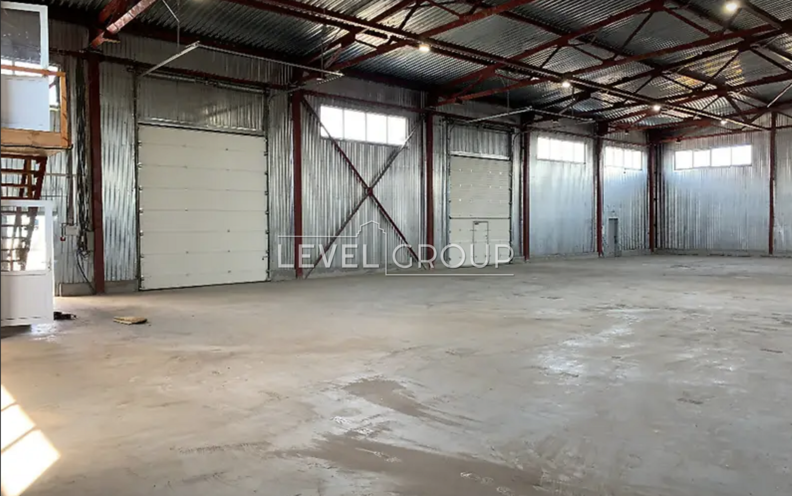 Кленовий узвіз, 1