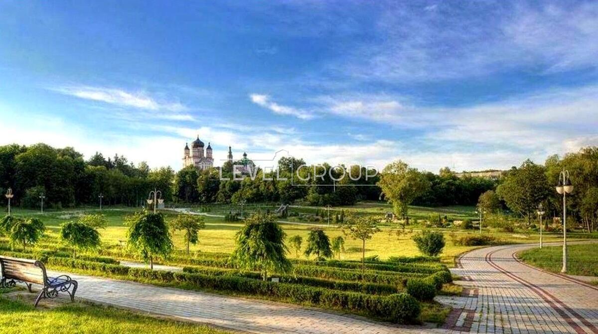 Метрологічна вул., 107