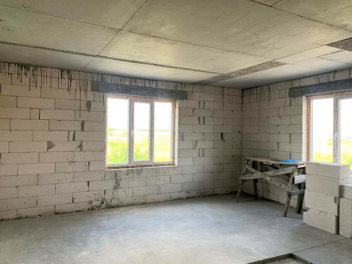 Київська, 1/8