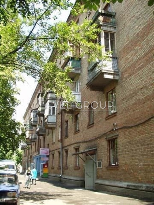 Героїв Оборони вул., 3