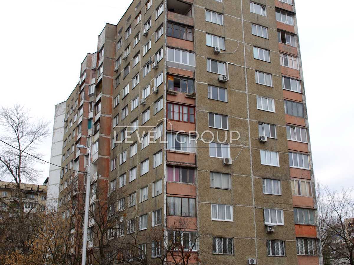 Йорданська вул. (Лайоша Гавро), 4А